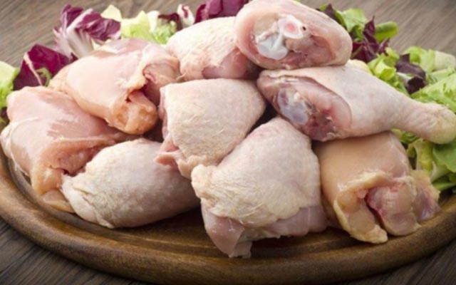 5. Umpan Sederhana Daging Ayam